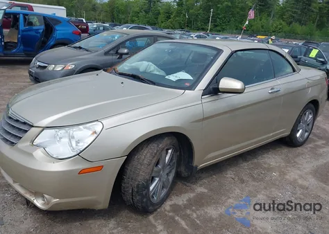 2010 Chrysler Sebring Limited z USA, uszkodzony, nr VIN 1C3BC6EV9AN122372